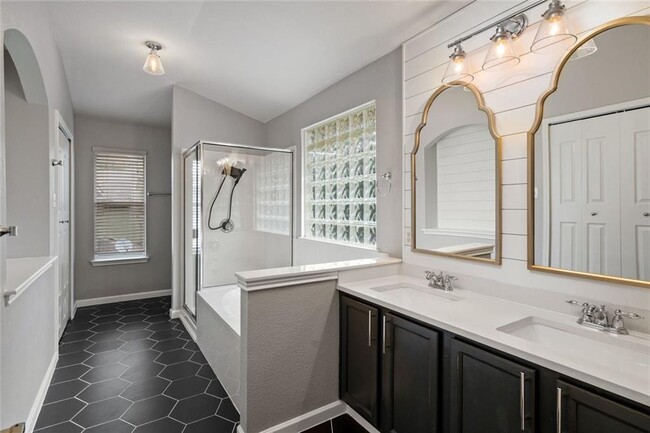 Building Photo - 8505 Winterstein Dr