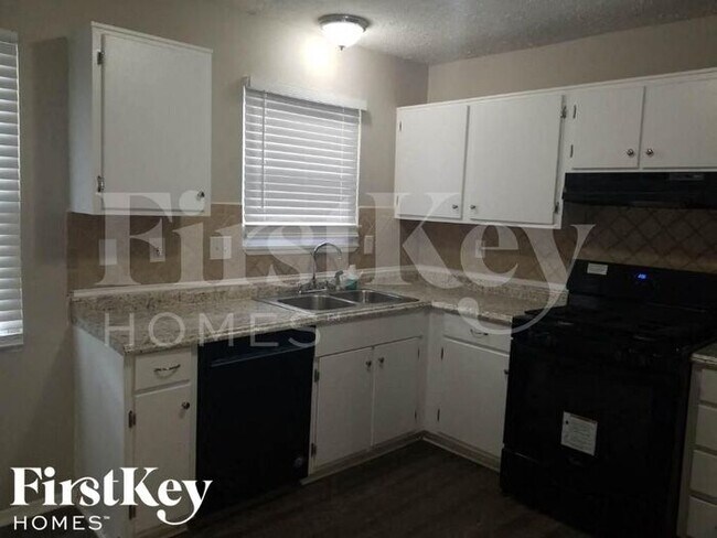 Building Photo - 1287 Mill Lake Cir