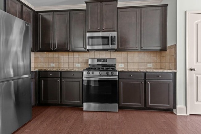 Building Photo - 5155 Roseman Trail