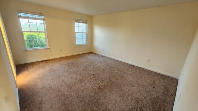 Building Photo - Spacious, Large, Luxury Hockessin, Delaware Townhome