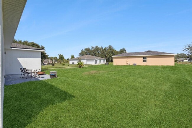 Building Photo - 543 Finch Ct