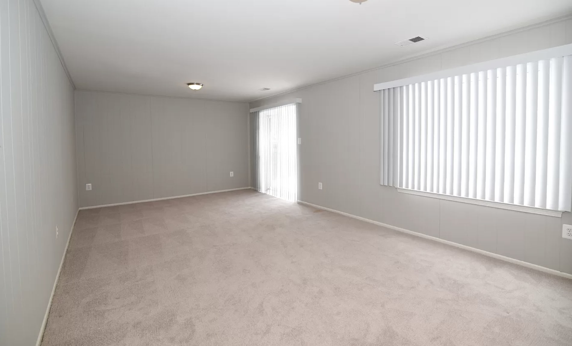 Building Photo - 3152 Bayswater Ct