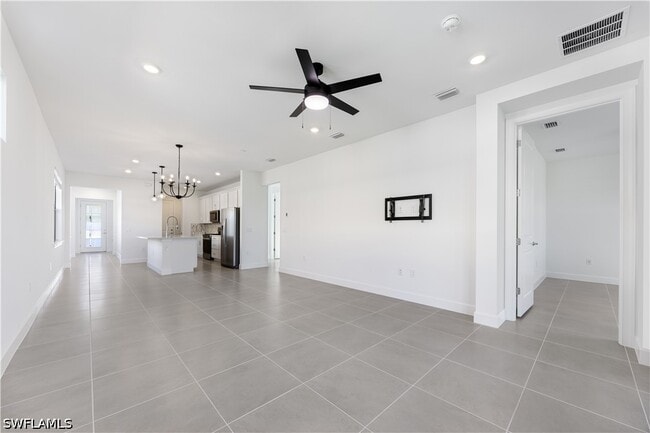 Building Photo - 19226 Hinkley Dr