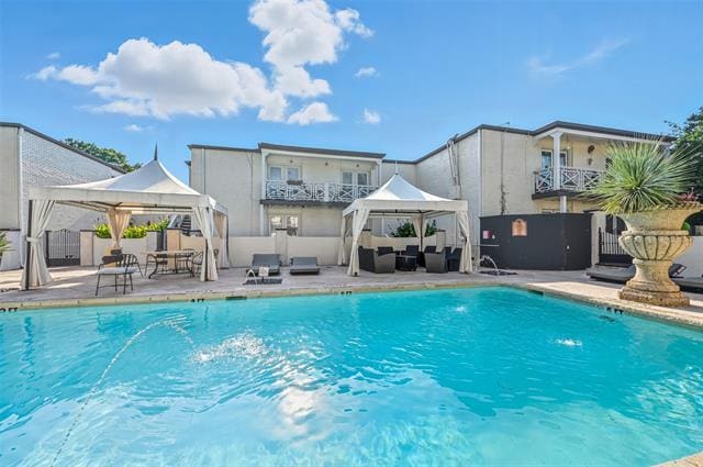 Building Photo - 5927 E University Blvd