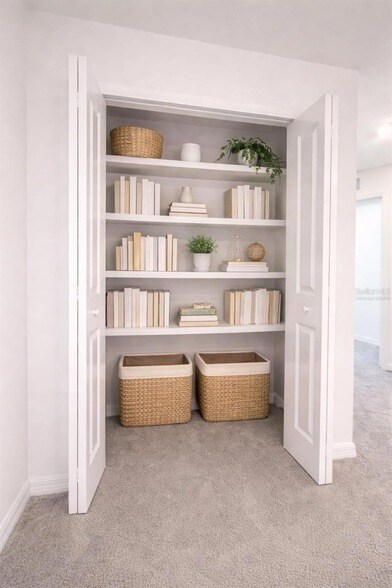 Building Photo - 6090 Shiner St