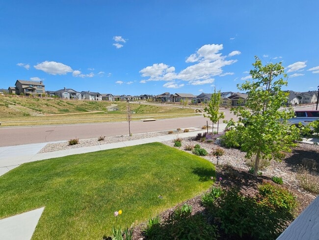 Building Photo - 1853 Clayhouse Dr