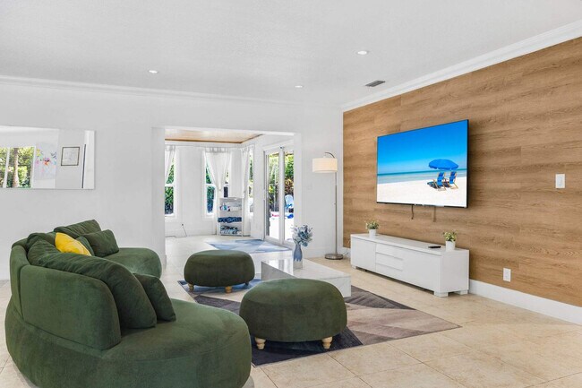 Building Photo - 11121 Griffing Blvd