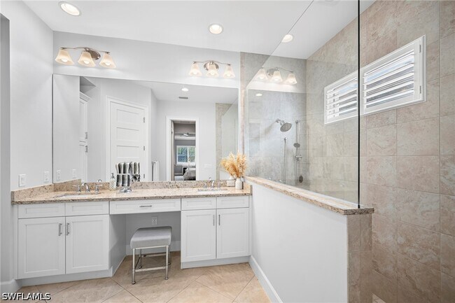 Building Photo - 6343 Antigua Way