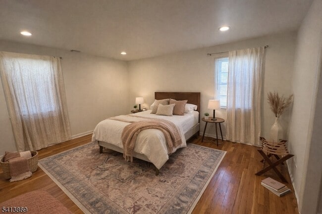 Building Photo - 7 Seminole Way