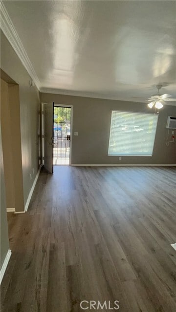 Building Photo - 1818 N Kingsley Dr