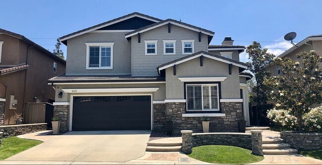 Primary Photo - 8220 E Brookdale Ln