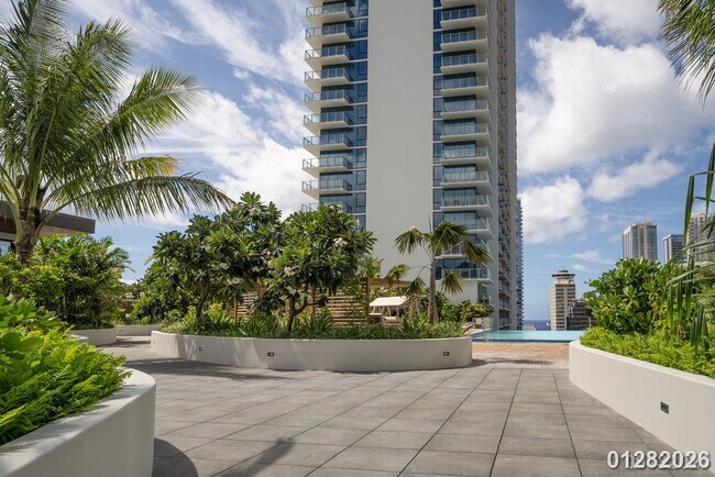 Building Photo - $3555.00| 1BD/1BA/1PKG Condominium in The Park Ke'eaumoku Liona Tower