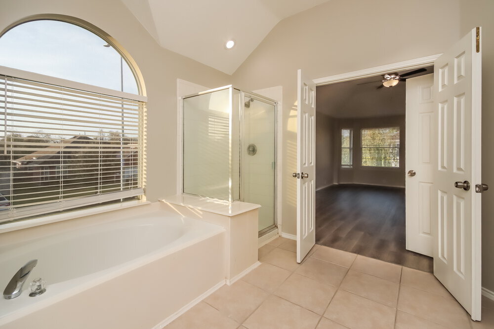 Building Photo - 11003 Sentry Ct