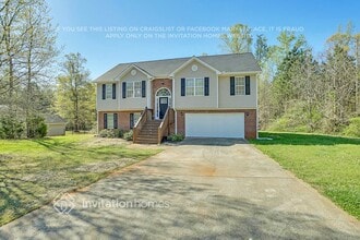 Building Photo - 105 Valley View Dr