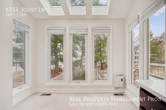 Building Photo - 6154 Joust Ln