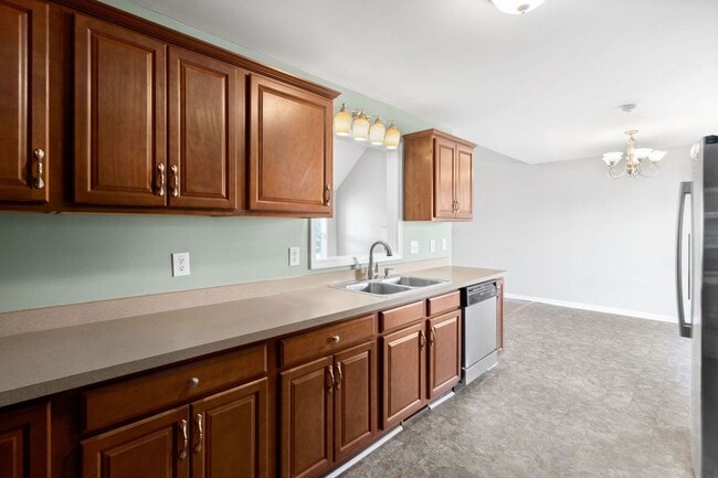 Building Photo - Lovely Home in Arbor Greene Neighborhood A...