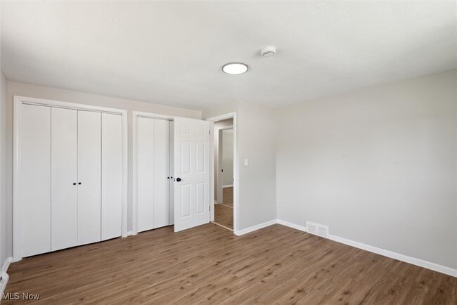 Building Photo - 5951 Marra Dr