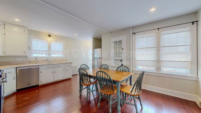 Building Photo - 2 Currituck Rd