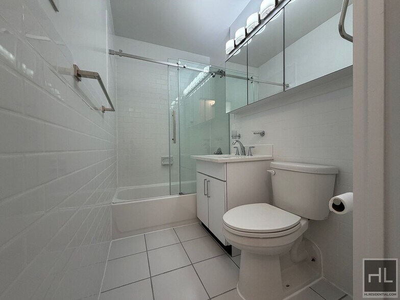 Building Photo - WEST 22 STREET