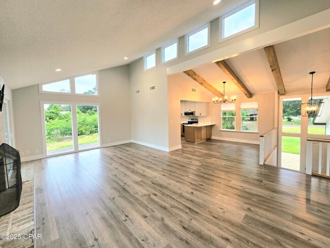 Building Photo - 7248 Shady Dr
