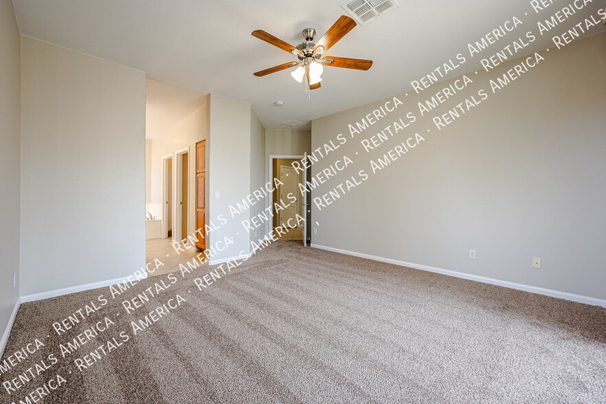 Building Photo - 2218 N 135th Dr