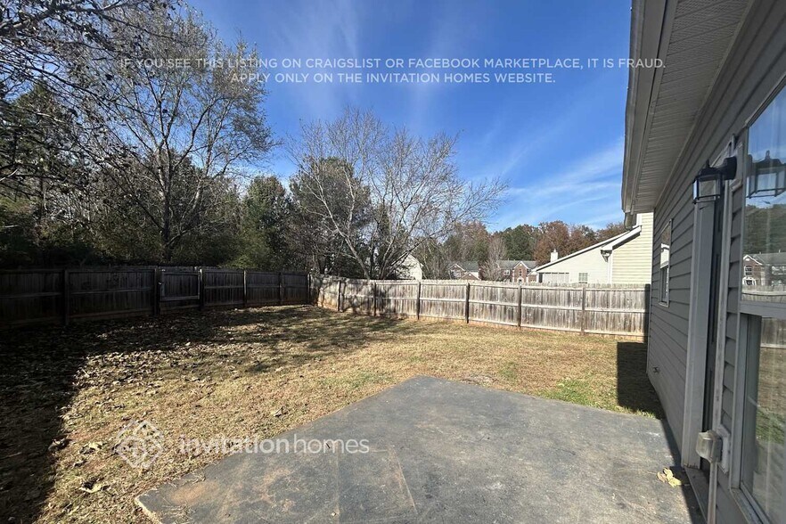 Building Photo - 2439 Miller Oaks Cir