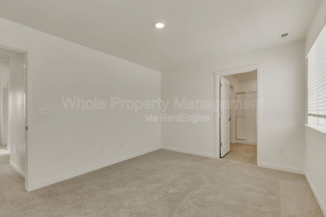 Building Photo - 18047 Dandy Brush Dr