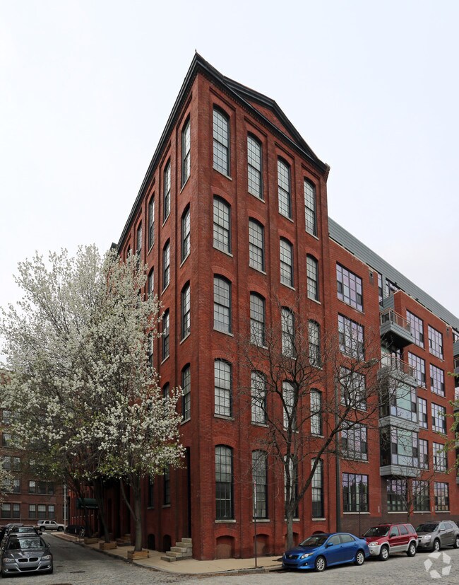 The Printing House 313315 Vine St Philadelphia PA 19106 Apartment