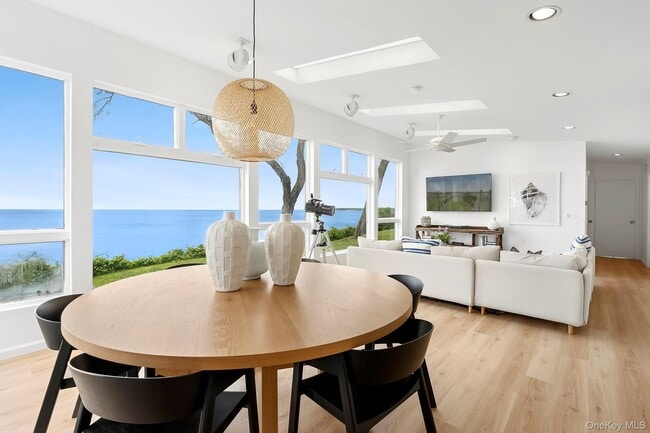 Building Photo - 31059 Middle Rd