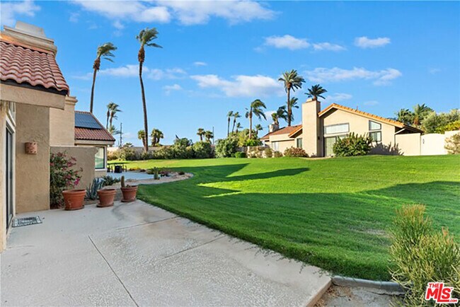 Building Photo - 8 Las Cruces Ln