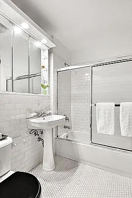 Building Photo - 106 Havemeyer St