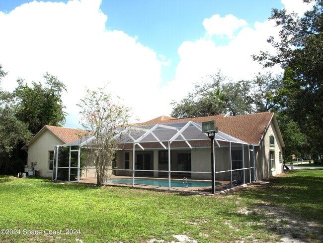 Building Photo - 1170 Briar Run Cir