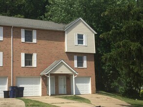 Building Photo - 1372 Twin Pines Trail