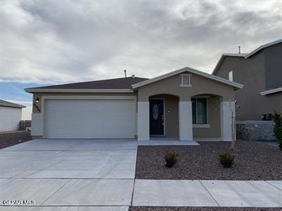 Building Photo - 12956 Runway Ave