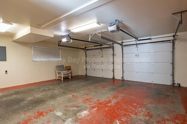 Building Photo - 1137 Mescal St