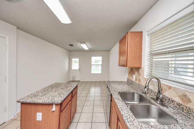 Building Photo - 1115 Juniper River Ct