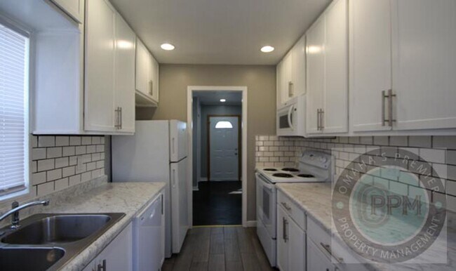 Building Photo - 3Bed House in District 66!