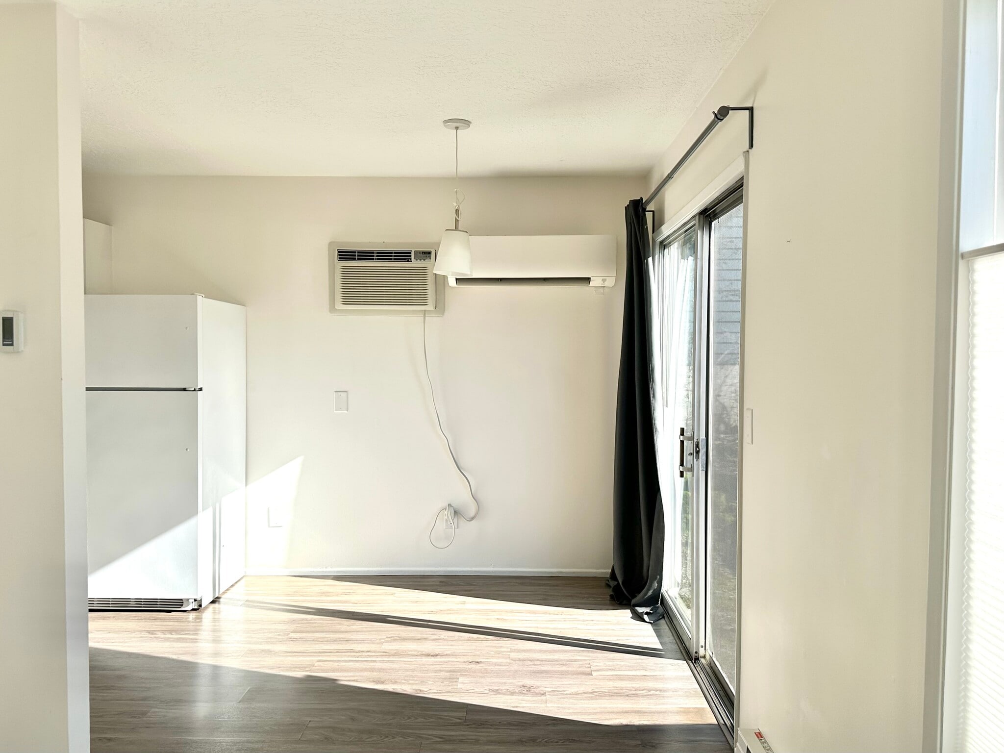 New energy efficient heating - 4115 SE Raymond St