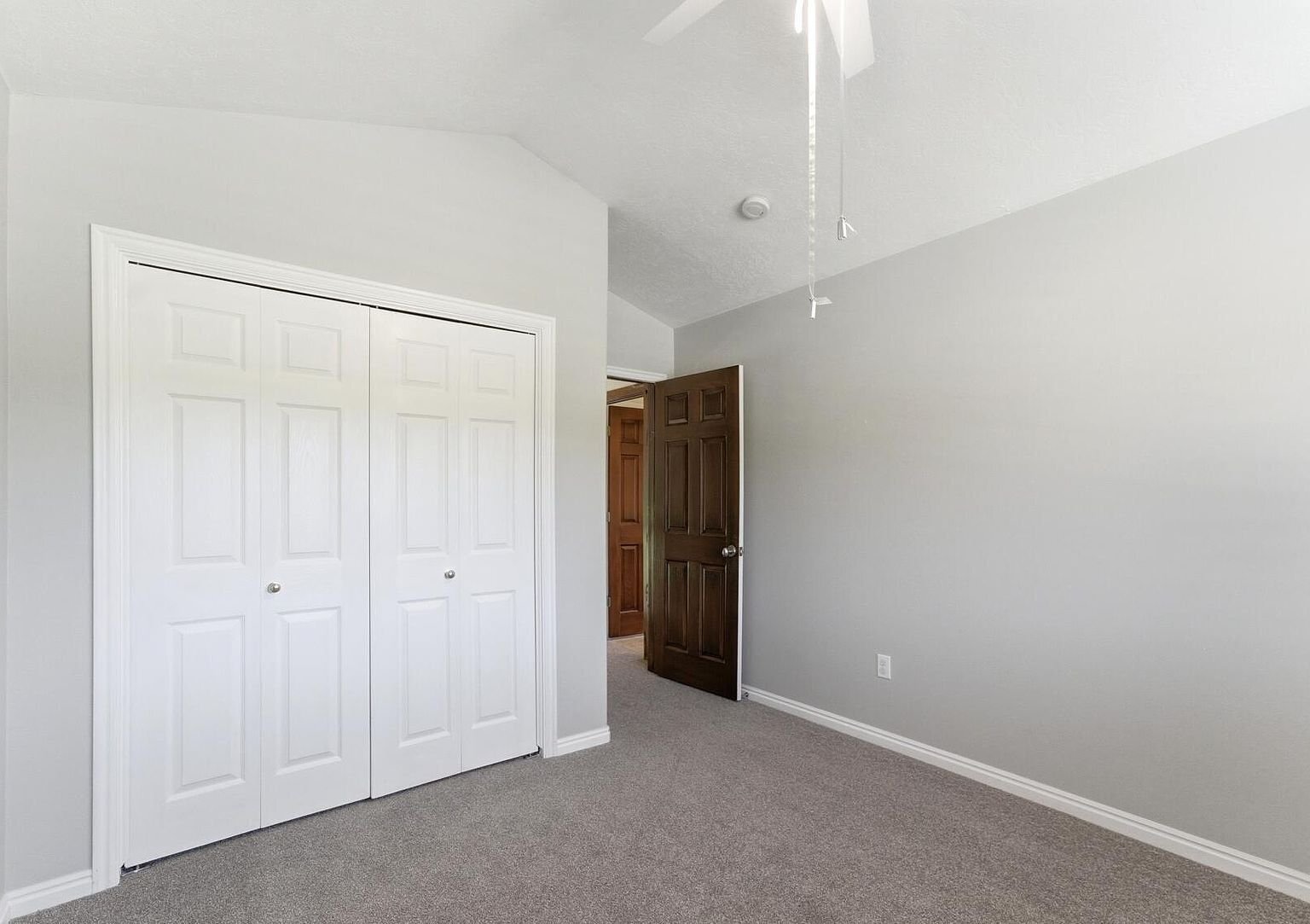 Building Photo - 1422 Cutter Ln