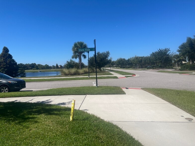 Building Photo - 6357 Shore Vista Pl