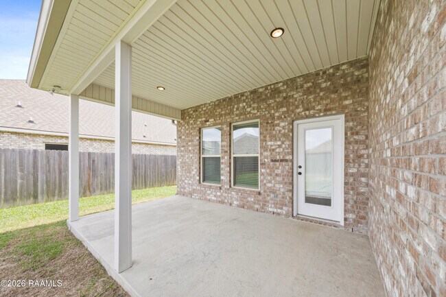 Building Photo - 224 Wild Cherry Ln