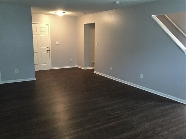 Building Photo - 7316 Parklake Pl