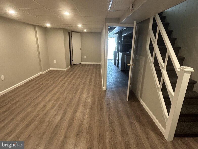 Finished basement - 249 Park Dr