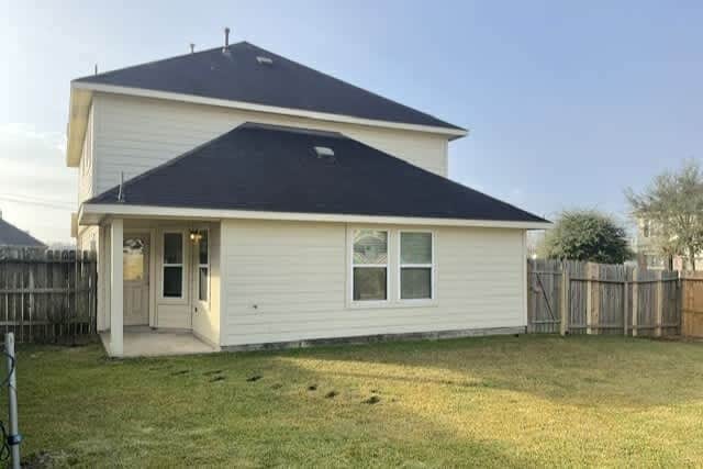 Building Photo - 6111 El Oro Dr