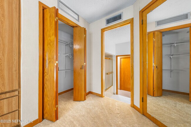 Building Photo - 2930 Ravines Rd