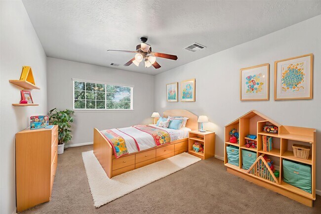 Building Photo - 26215 Salt Creek Ln