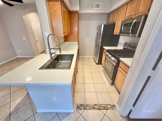 Building Photo - BRIGHT 2-BEDROOM SOUTHWEST LAS VEGAS CONDO