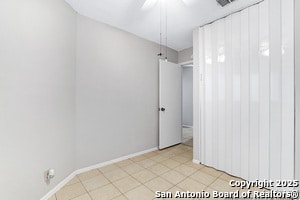 Building Photo - 3951 Chimney Springs Dr