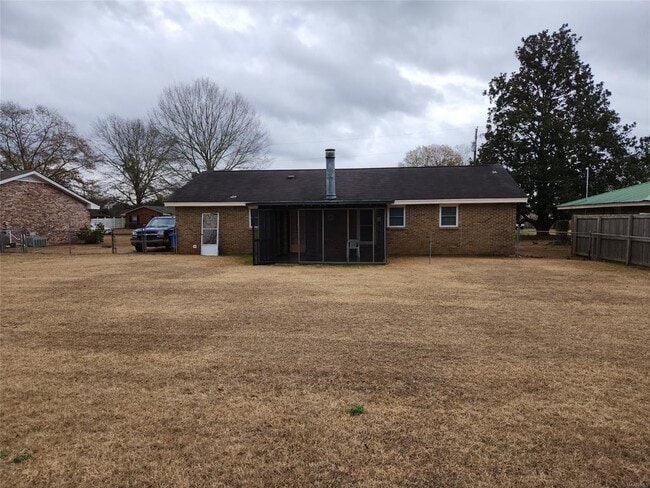 Building Photo - 117 Alecia Dr