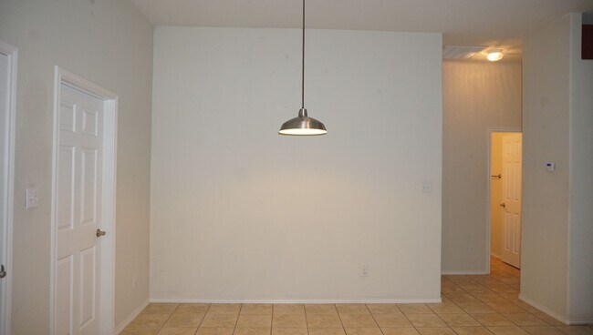Building Photo - 3769 Pebble Beach